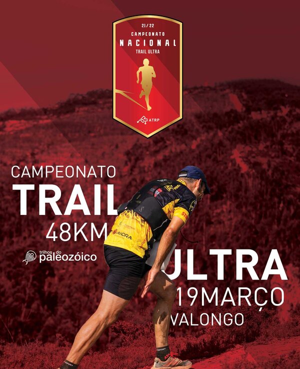 Atleta a correr em trilho, promovendo o Campeonato Nacional Trail Ultra.