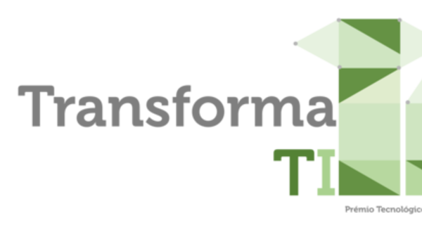 Logótipo da Transformação TI com formas geométricas em verde e cinza.