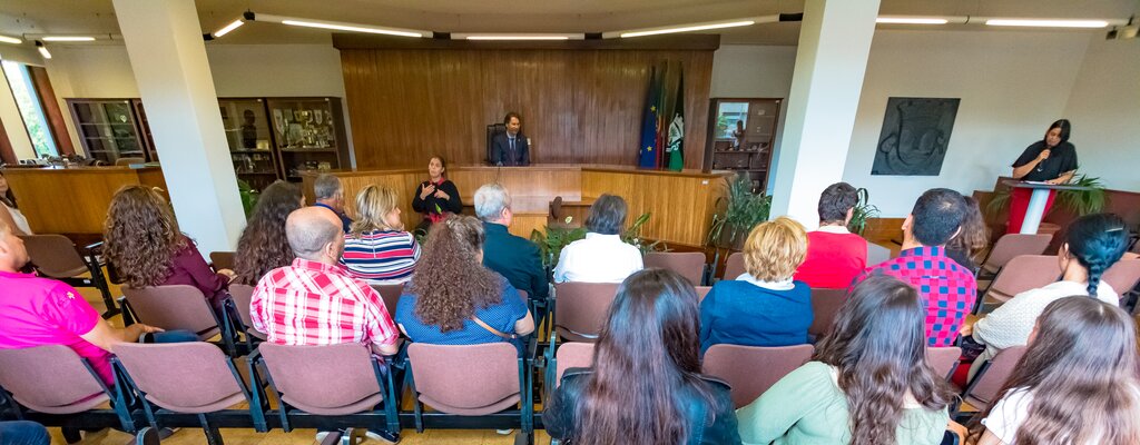 Atribuídas bolsas de estudo a estudantes universitários