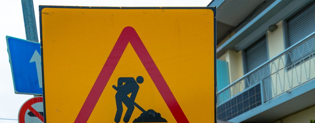 Suspensão de trânsito na Rua Padre Avelino Assunção, em Ermesinde