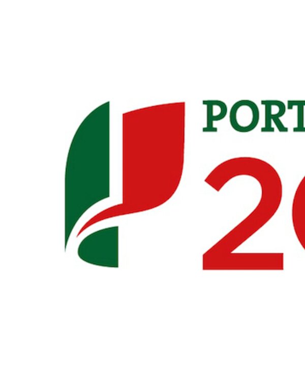Logotipo do Portugal 2020, com as cores da bandeira nacional.