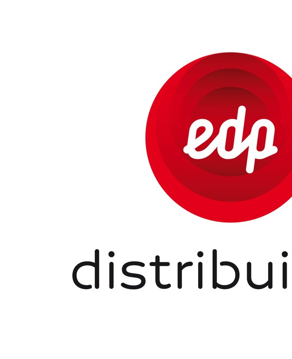 Logótipo da EDP, com um círculo vermelho e a palavra 'distribuição' em baixo.