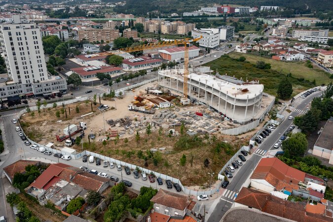Câmara Municipal de Valongo resolve contrato com empreiteiro da obra da Casa da Democracia Local ...