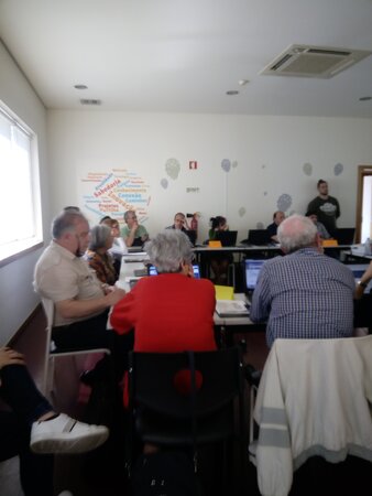 Centro de Cidadania Digital promoveu sessão de esclarecimento sobre IRS